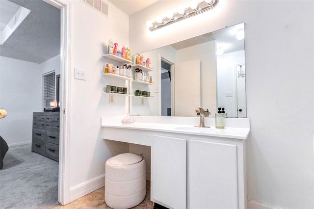 822 Autumn Point Lane, Spring, TX 77373