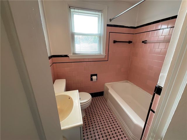 94 Alvin Street, Warwick, RI 02886