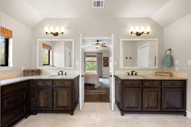 412 Eagle, Lakeway, TX 78734