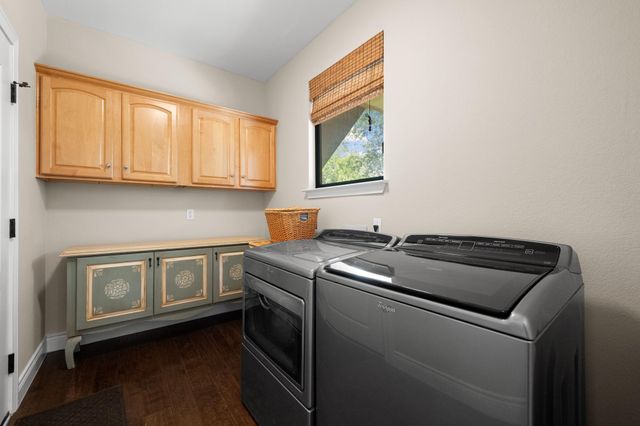 412 Eagle, Lakeway, TX 78734
