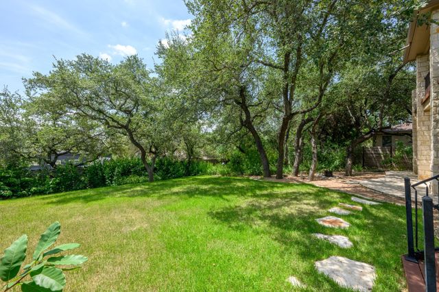 412 Eagle, Lakeway, TX 78734