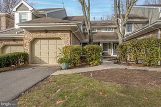32 SPRINGWOOD COURT, Princeton, NJ 08540