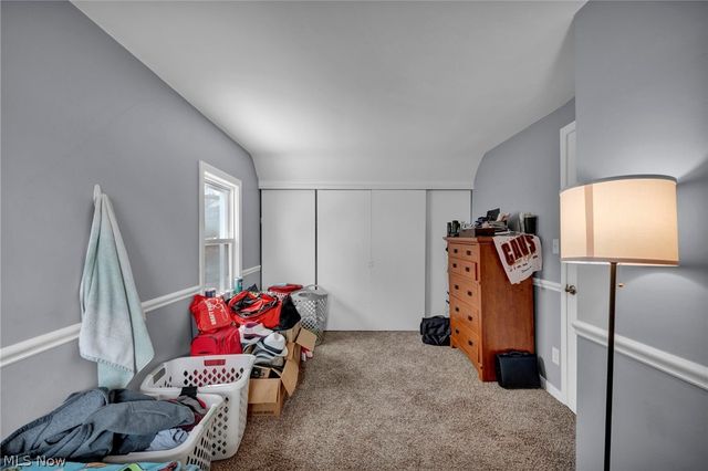 394 N Hawkins Avenue, Akron, OH 44313