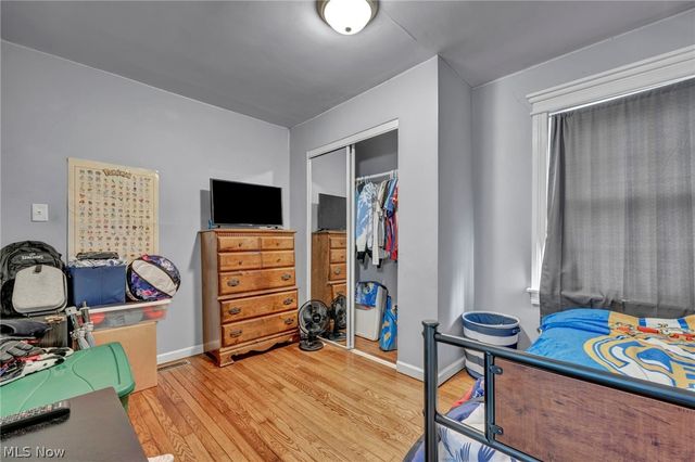 394 N Hawkins Avenue, Akron, OH 44313