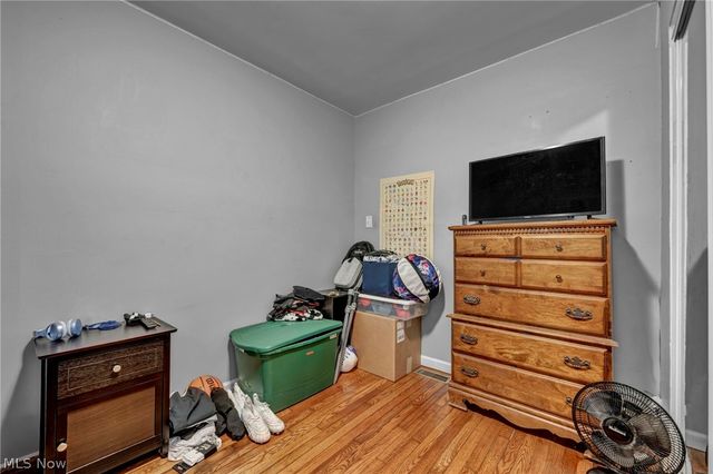 394 N Hawkins Avenue, Akron, OH 44313