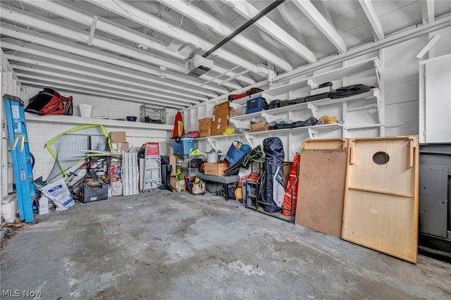 394 N Hawkins Avenue, Akron, OH 44313