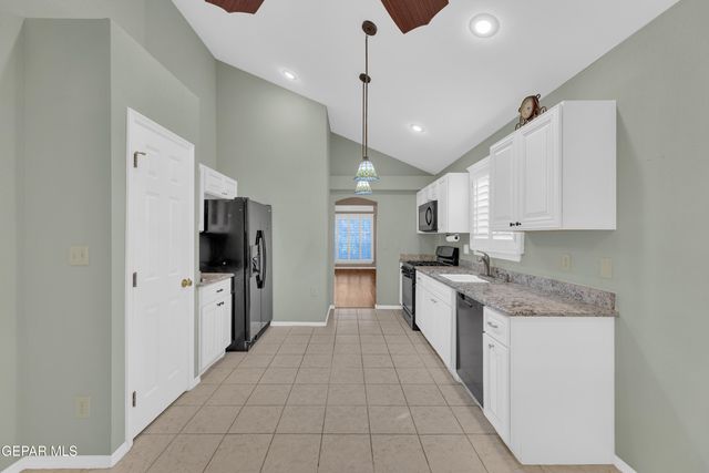 12240 TIERRA INCA Drive, El Paso, TX 79938