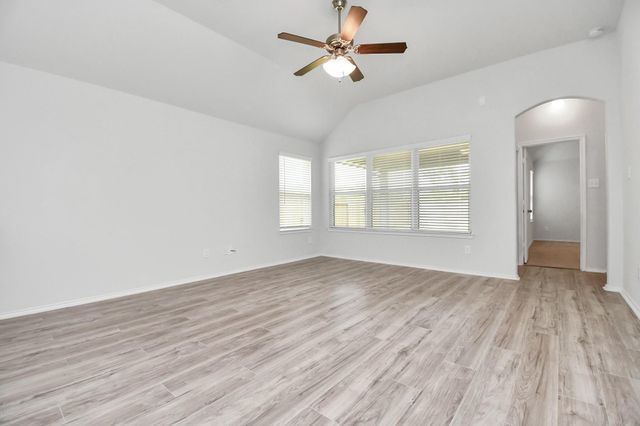 3434 Hughes Meadow Way, Richmond, TX 77406