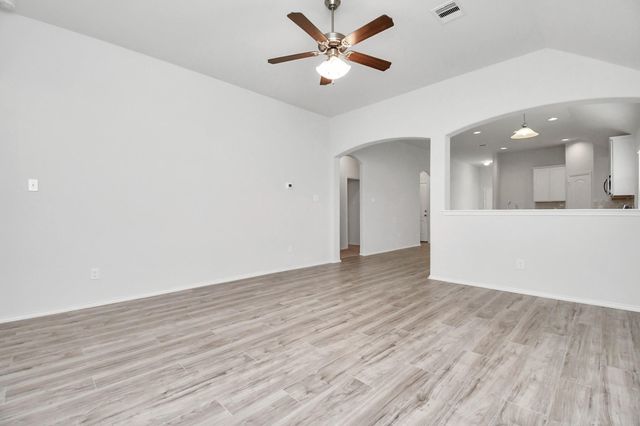 3434 Hughes Meadow Way, Richmond, TX 77406