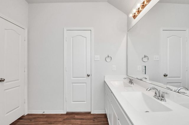 3434 Hughes Meadow Way, Richmond, TX 77406