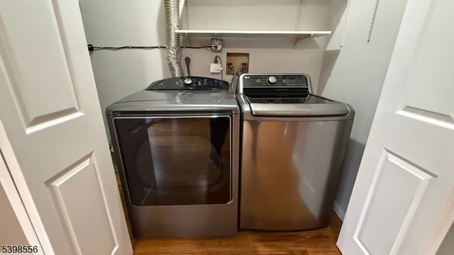 58 Canterbury Cir 58, Franklin Twp., NJ 08873