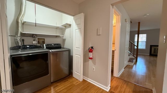 58 Canterbury Cir 58, Franklin Twp., NJ 08873