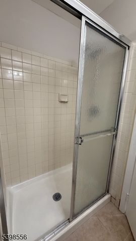 58 Canterbury Cir 58, Franklin Twp., NJ 08873