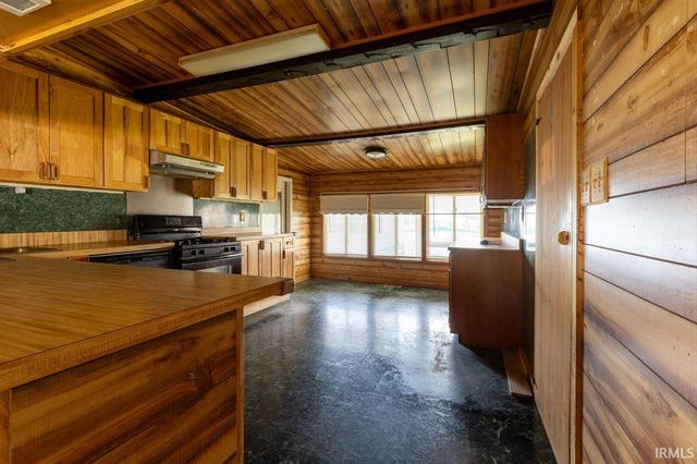 100 Lane 102 West Otter Lake, Angola, IN 46703