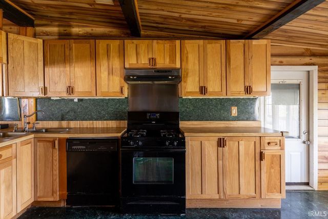 100 Lane 102 West Otter Lake, Angola, IN 46703