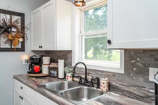 435 9TH ST, Shenandoah, VA 22849