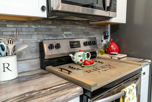 435 9TH ST, Shenandoah, VA 22849