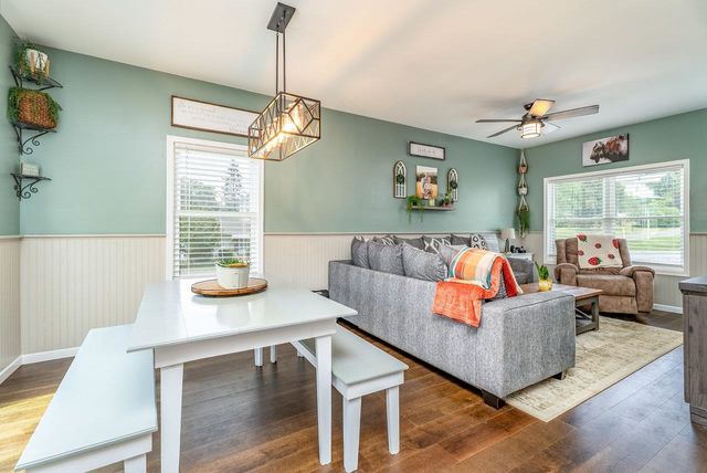 435 9TH ST, Shenandoah, VA 22849
