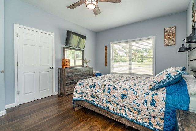 435 9TH ST, Shenandoah, VA 22849