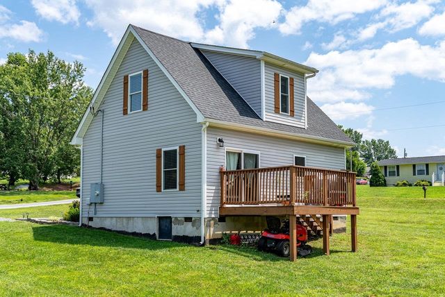 435 9TH ST, Shenandoah, VA 22849