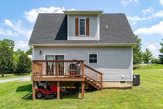 435 9TH ST, Shenandoah, VA 22849