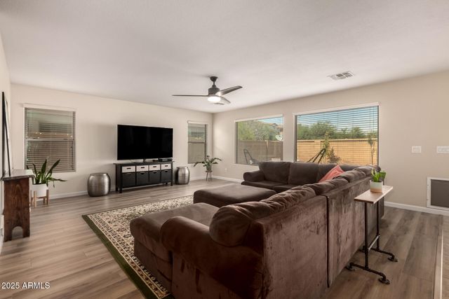 4182 E BONANZA Road, Gilbert, AZ 85297