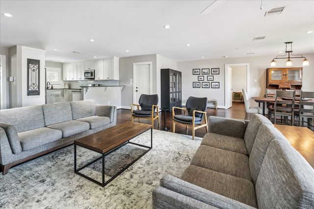 8034 Cedel Drive, Houston, TX 77055