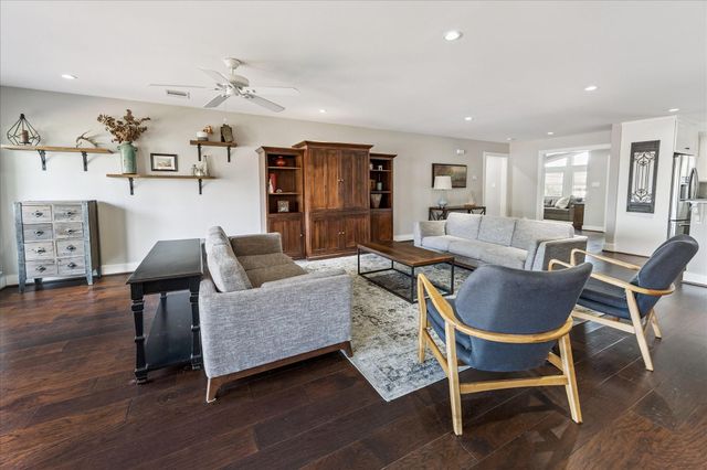 8034 Cedel Drive, Houston, TX 77055