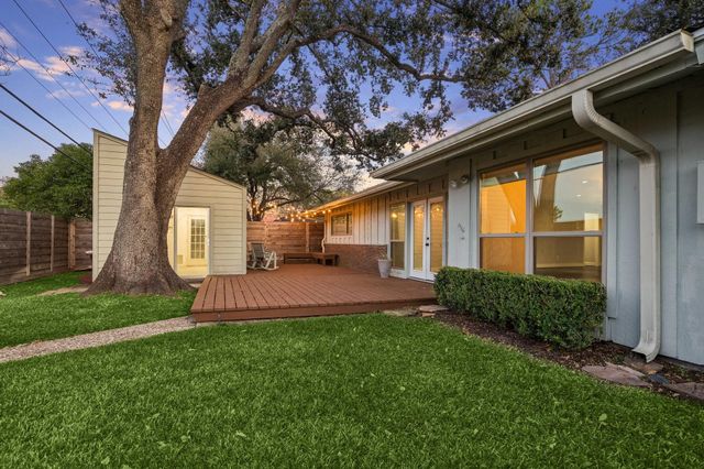 8034 Cedel Drive, Houston, TX 77055