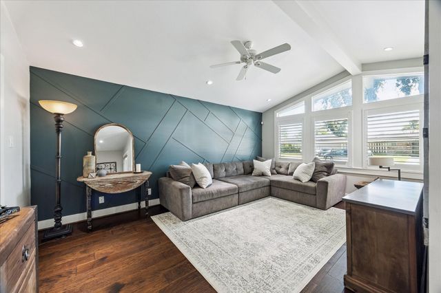 8034 Cedel Drive, Houston, TX 77055