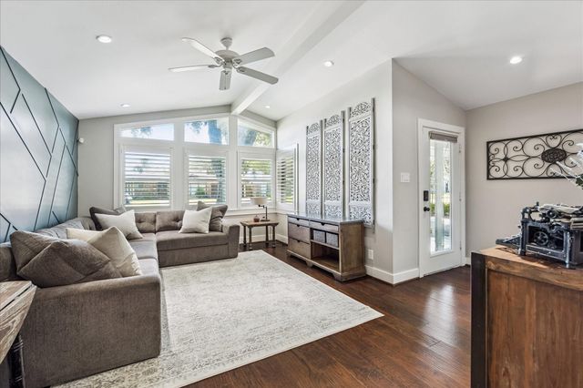 8034 Cedel Drive, Houston, TX 77055