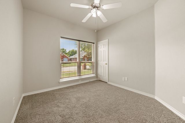 1133 Kelly Lane, Lewisville, TX 75077