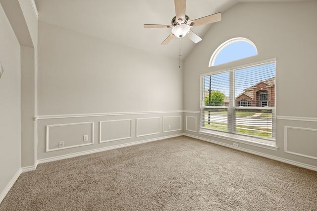 1133 Kelly Lane, Lewisville, TX 75077