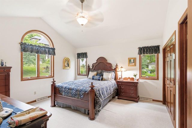 541 Lincoln Street, Waterloo, WI 53594