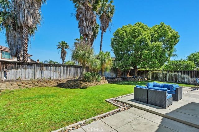 4255 Pondhill Court, Riverside, CA 92505