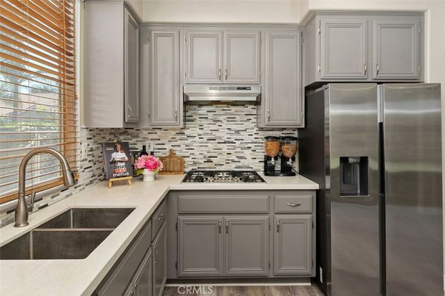 4255 Pondhill Court, Riverside, CA 92505