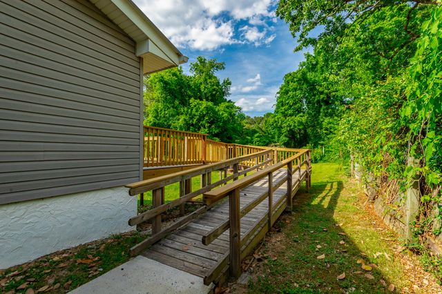 9050 Wooten Road, Chattanooga, TN 37416