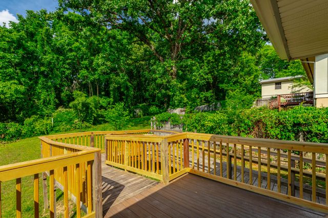 9050 Wooten Road, Chattanooga, TN 37416