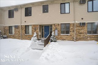 1700 River Road #32, Marysville, MI 48040