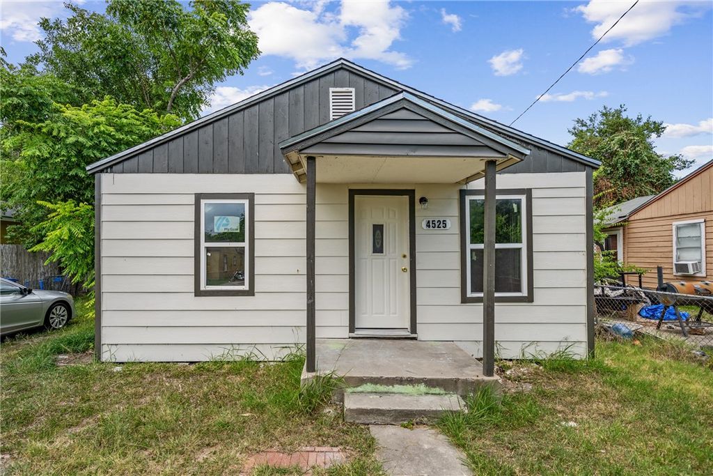 4525 Ramona Dr, Corpus Christi, TX 78416