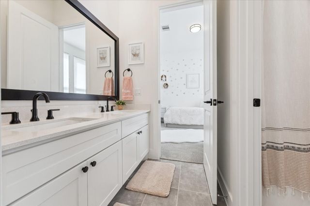 3609 Lannister Lane, Houston, TX 77055