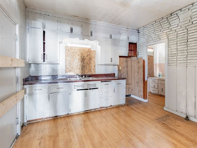 237 W 106TH Street, Chicago, IL 60628