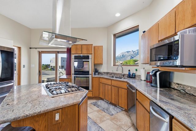 11125 San Francisco Road NE, Albuquerque, NM 87122