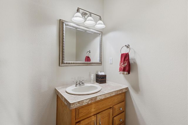11125 San Francisco Road NE, Albuquerque, NM 87122