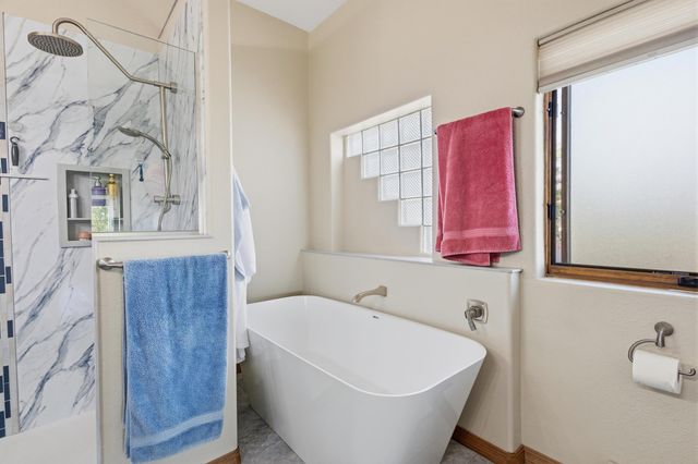 11125 San Francisco Road NE, Albuquerque, NM 87122