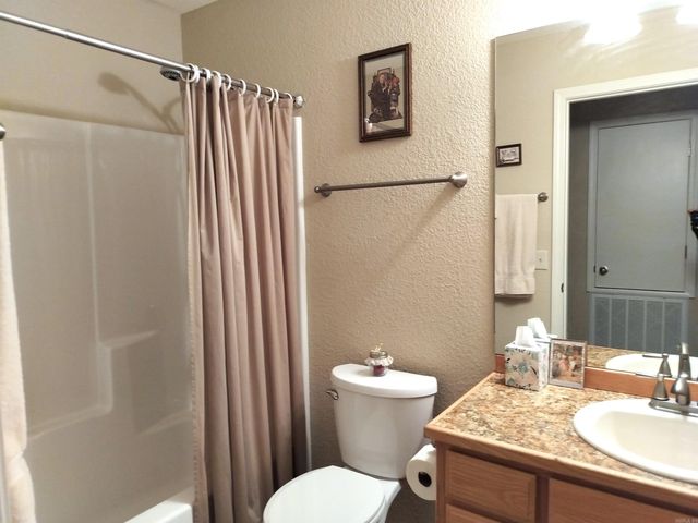 112 PeachTree Drive, Clarksville, AR 72830