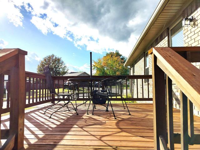 112 PeachTree Drive, Clarksville, AR 72830