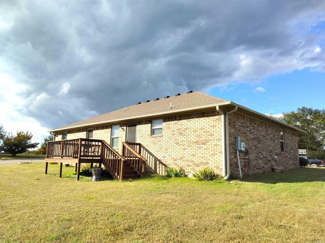 112 PeachTree Drive, Clarksville, AR 72830