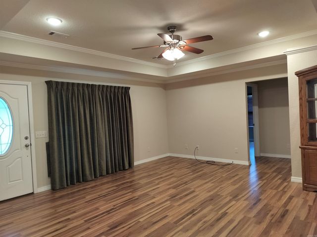 112 PeachTree Drive, Clarksville, AR 72830