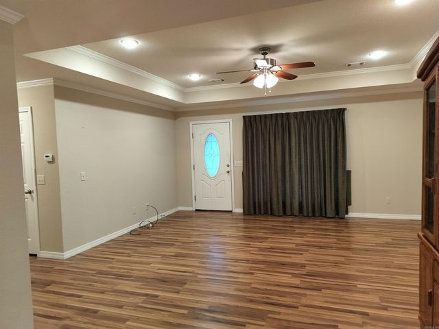 112 PeachTree Drive, Clarksville, AR 72830